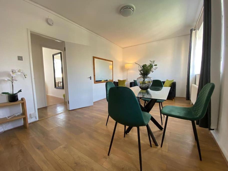 Charming Retreat In Pimlico Apartment London Ngoại thất bức ảnh